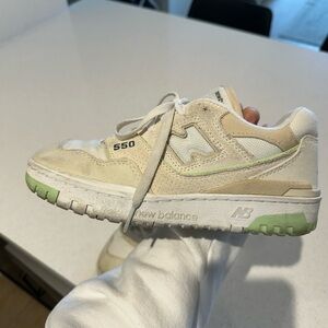 New Balance 550’s Turtledove Green Aura